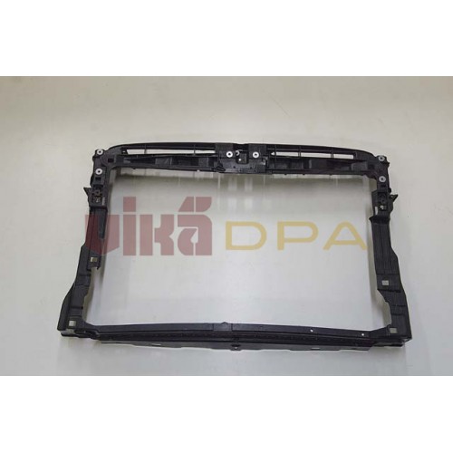 панель передняя