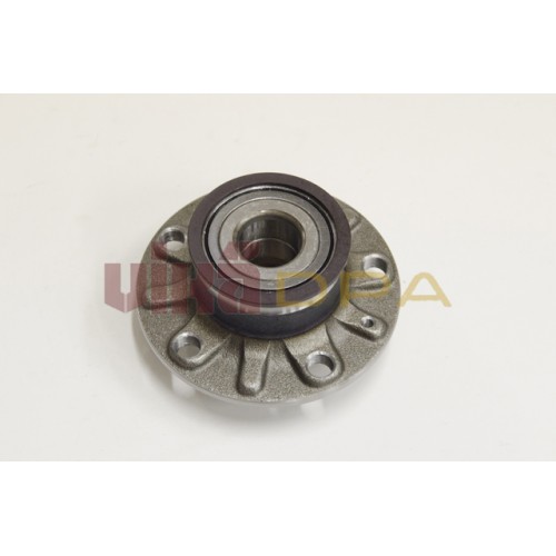 ступица задняя с подшипником