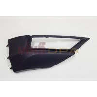 рамка противотуманной фары правая