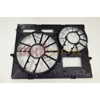 кожух вентиляторов (радиатора и кондиционера)