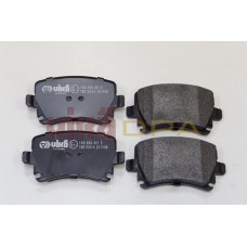 колодки тормозные задние (диск)