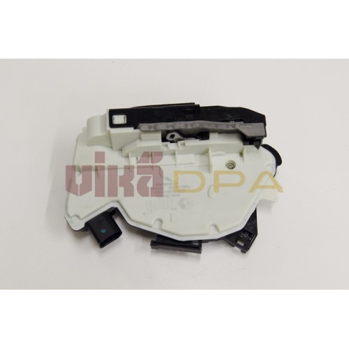 замок двери задней левой