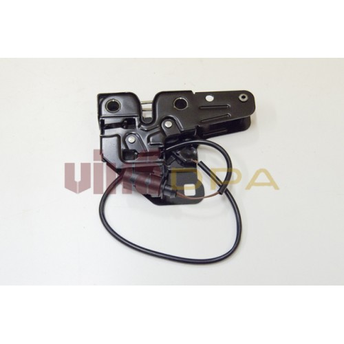 замок капота