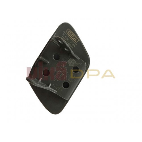 крышка форсунки омывателя фары правой