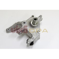 кулак задний левый