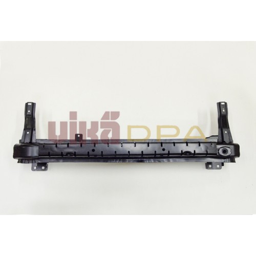 усилитель бампера переднего