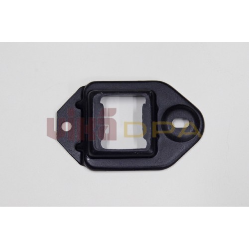 опора крышки кпп (кронштейн)