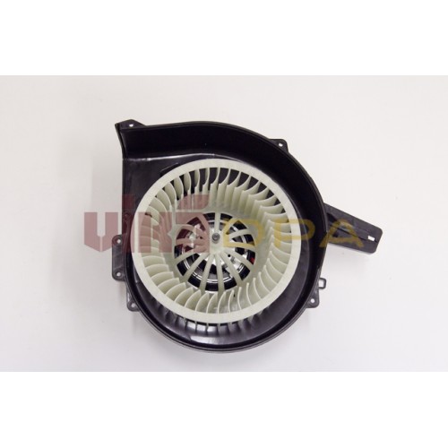 двигатель отопителя с крыльчаткой