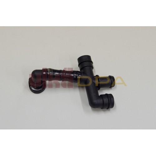 патрубок вентиляции картера