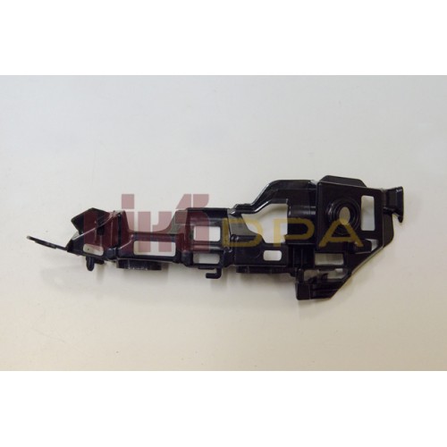 кронштейн бампера правый