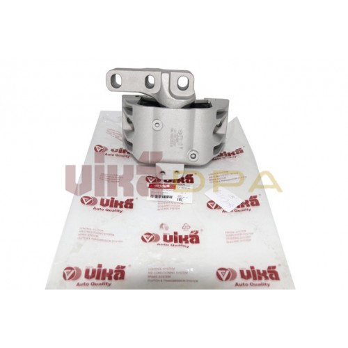 опора двигателя правая