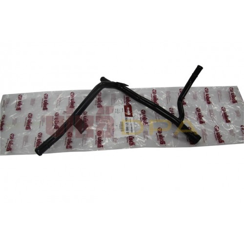 патрубок системы охлаждения