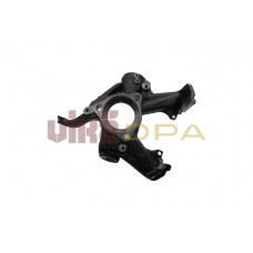 кулак поворотный правый