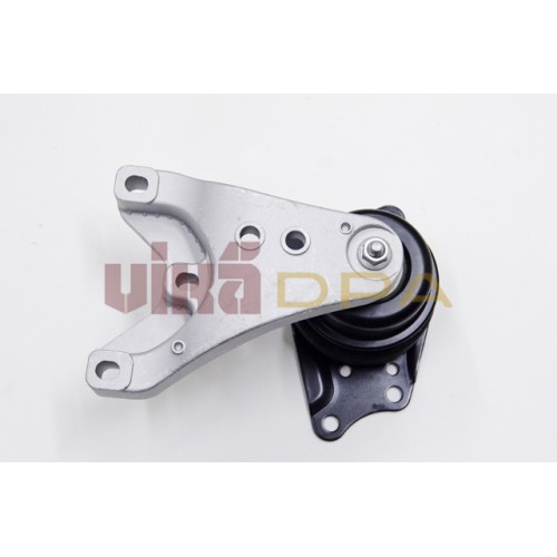 опора двигателя правая