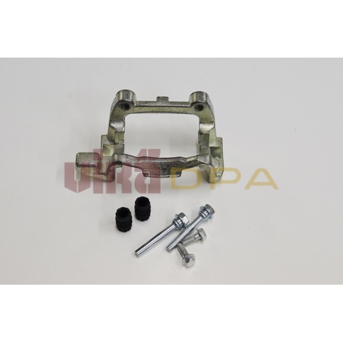 скоба заднего суппорта правая