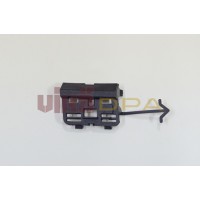 крышка буксировочного крюка