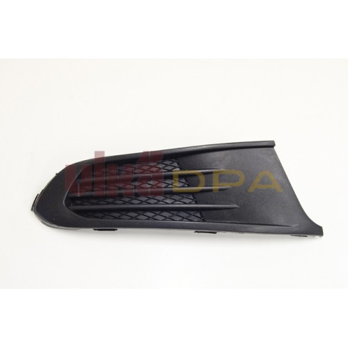 решетка бампера переднего правая