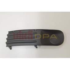 заглушка противотуманной фары левая