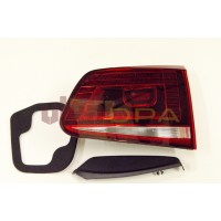 фонарь задний внутренний правый