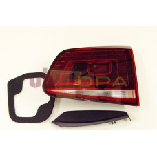 фонарь задний внутренний правый