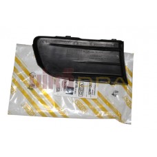 заглушка бампера переднего левая