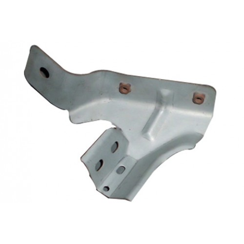 суппорт бампера левый