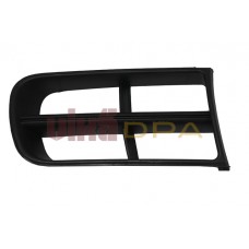 заглушка бампера переднего правая (п/т фара)