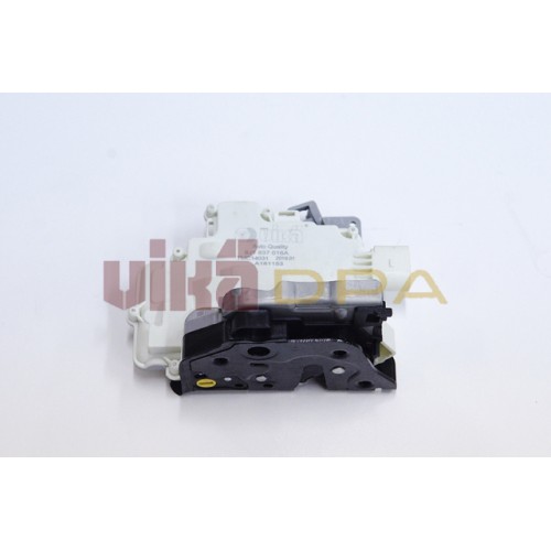 замок двери передней правой