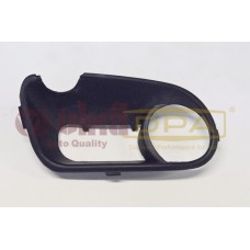 рамка решетки бампера левая