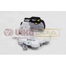 замок двери задней правой